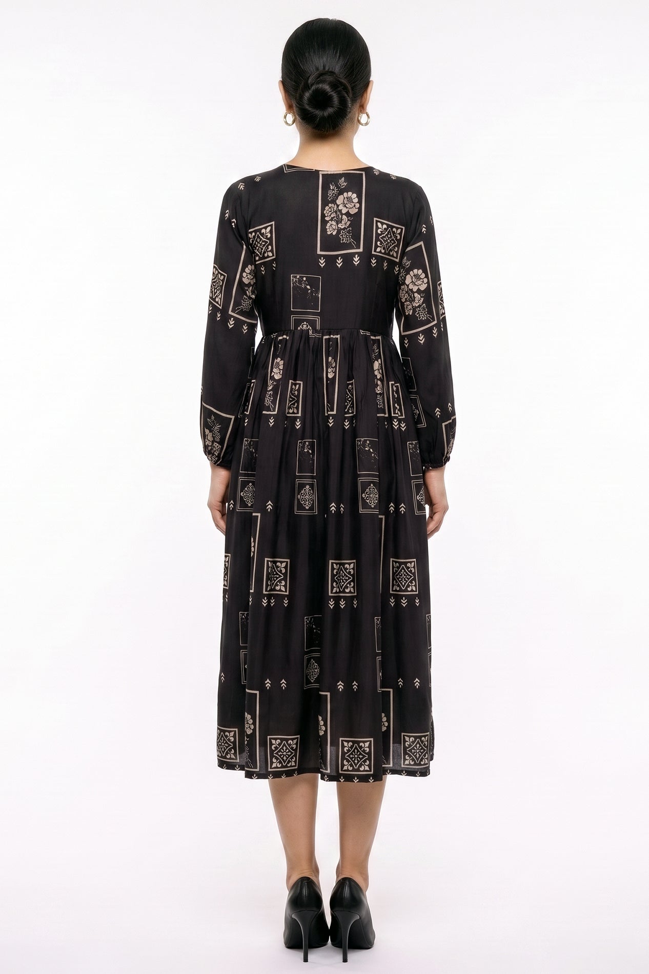 Black Geometric Tile Swiss Bana Dora Maxi Dress